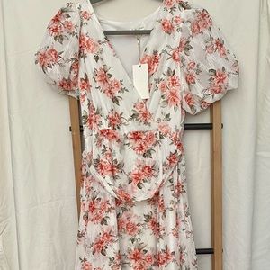White/Floral long dress size Large